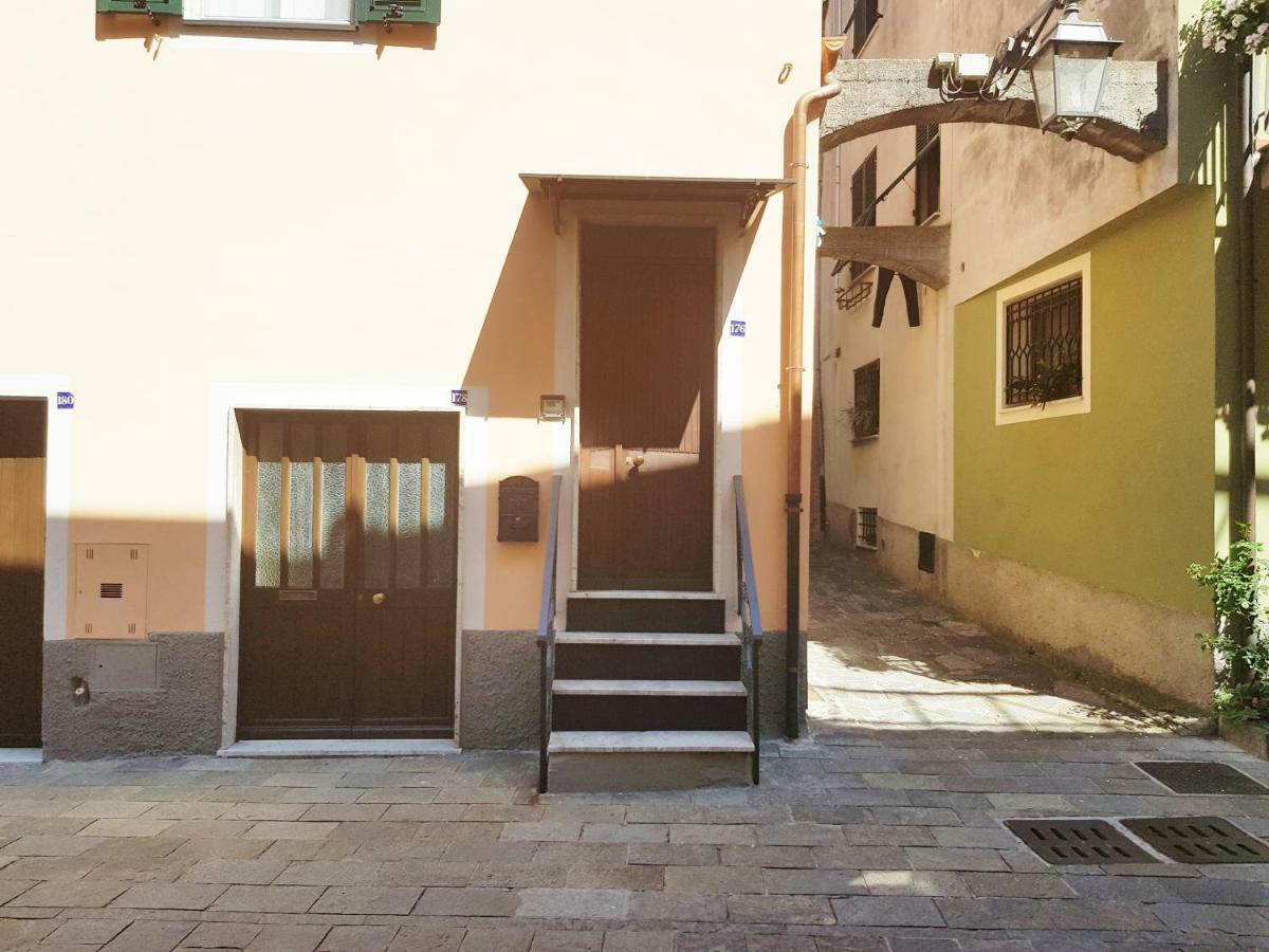 Modern Flat With Panoramic Terrace In Zuccarello Apartment Exterior photo